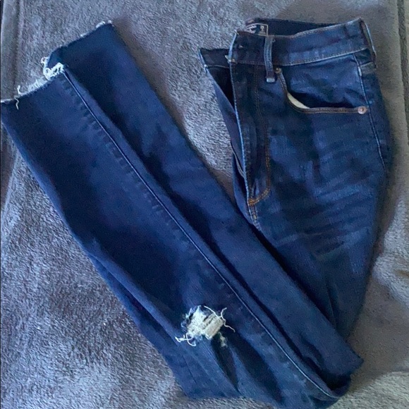 Skinny Jeans - Picture 1 of 3